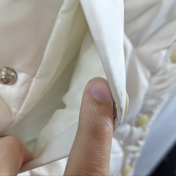 Maurices Down Blend Puffer Vest Sz M - Picture 4 of 9